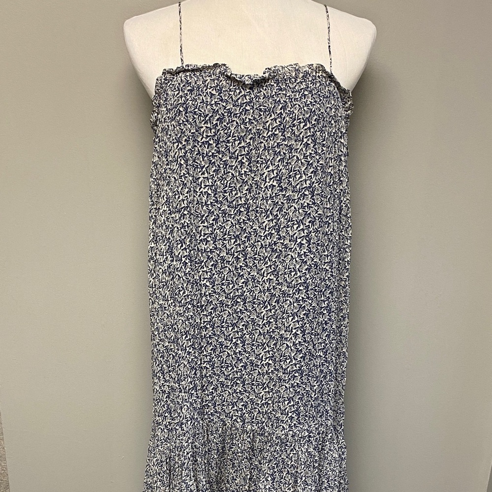 Le Lis Blanc Blue & White Floral Midi Dress (Size M, EUC)